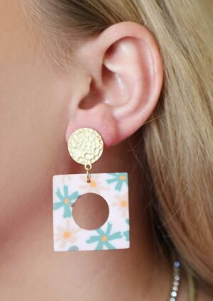 Hammeled Green Floral Square Gold Earrings - LE271