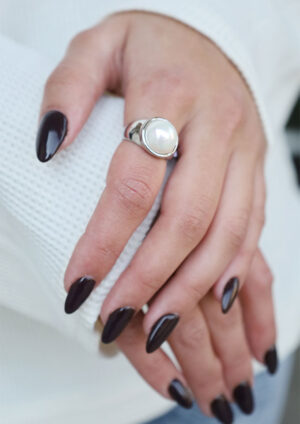 White Pearl Ring -LRP05