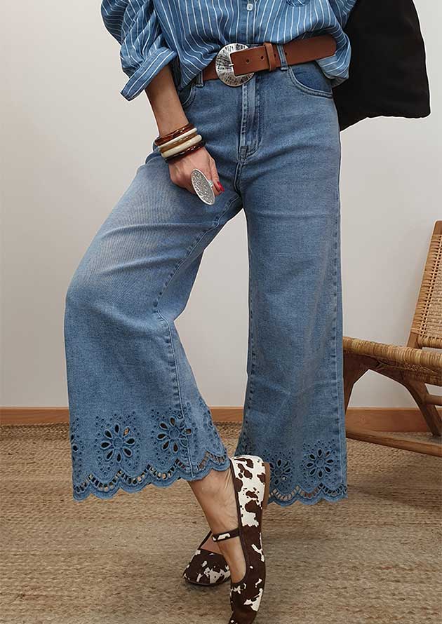 Suzette Embroidered Wide Leg Blue Jeans - Image 2