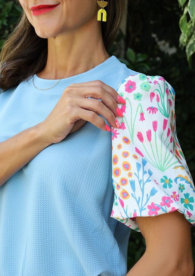 Ivy Floral Bubble Sleeve Blue Top - Image 3