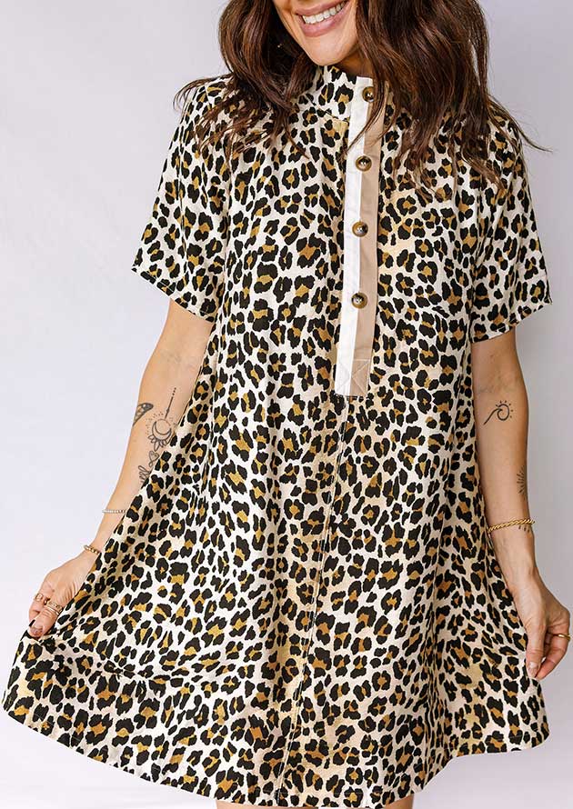 Maroela Half Buttons Short Sleeve Leopard Short Dress