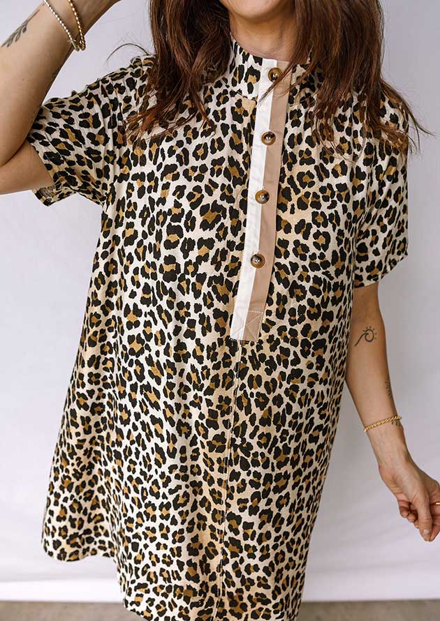 Maroela Half Buttons Short Sleeve Leopard Short Dress - Image 2