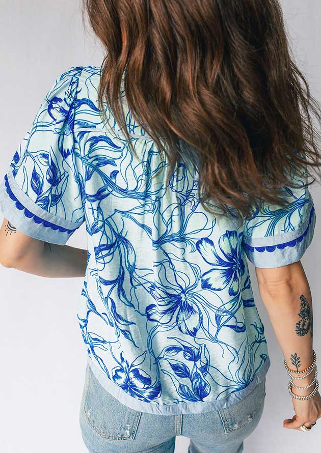 Thaleia Floral Ricrac Trim V Neck Short Sleeve Blue Blouse - Image 2