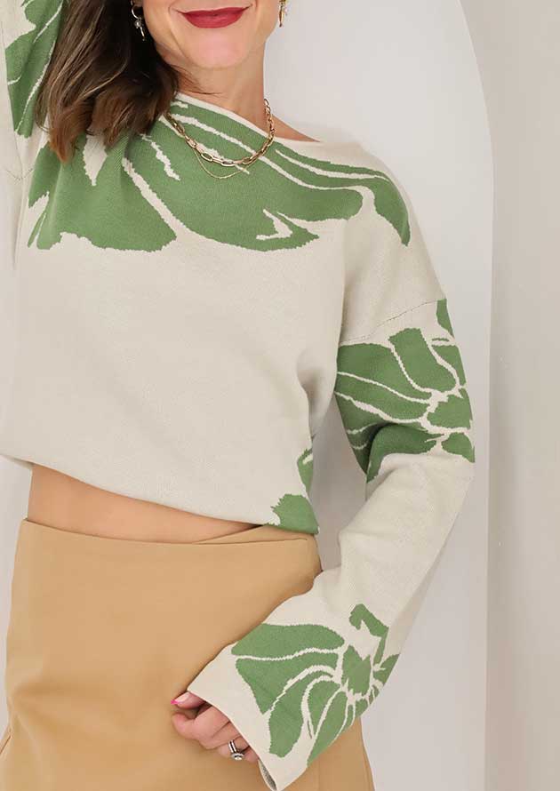 Dammara Flower Wide Sleeve Green Sweater - Image 4