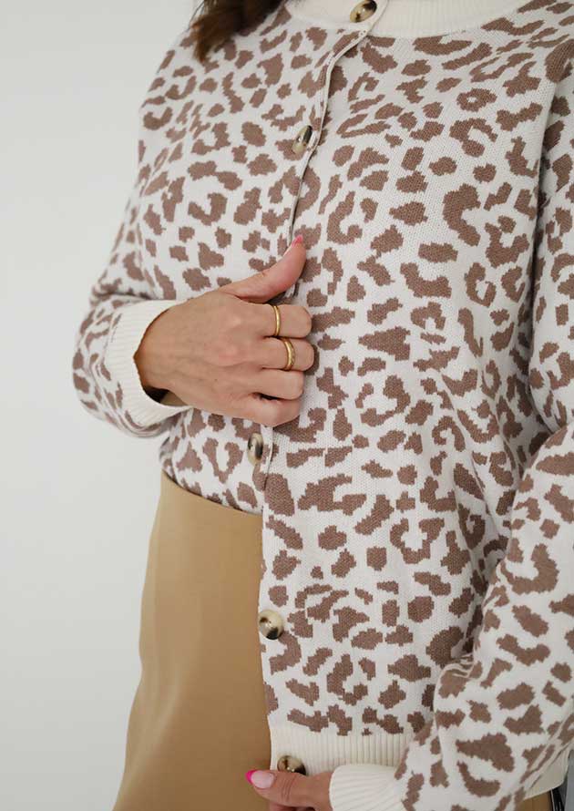 Nguni Drop Shoulder Chunky Knitted Khaki Leopard Sweater - Image 2
