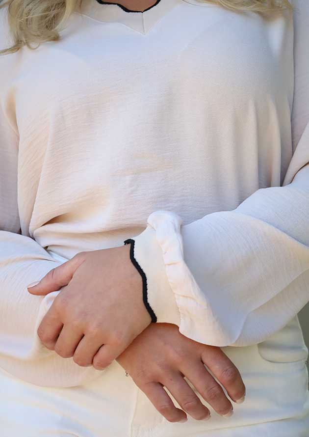 St James Scallop Trim V Neck Long Sleeve Beige Blouse - Image 3