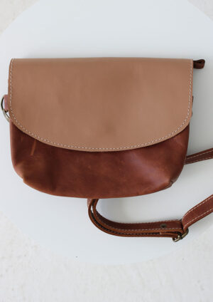 Dark Medium Toffee Bag With Hazelnut Flap - LF17