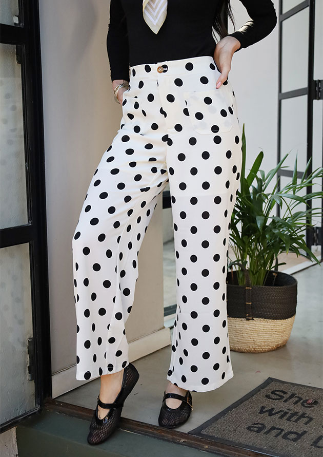 Grazier Polka Dot Pocket Mid Rise Straight Leg White Pants