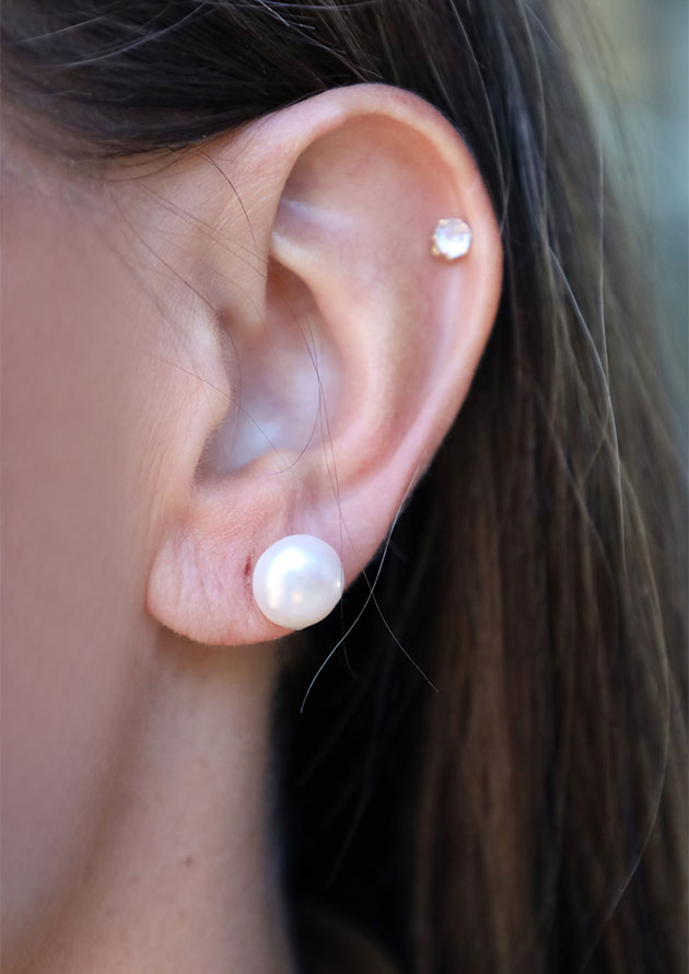 Pearl Pop Stud Earrings - BR203 - Image 2
