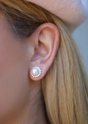 Radiant Pearl Stud Rose Gold Earrings - BR204