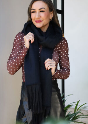 Snuggle Me Black Tassel Scarf - LS70