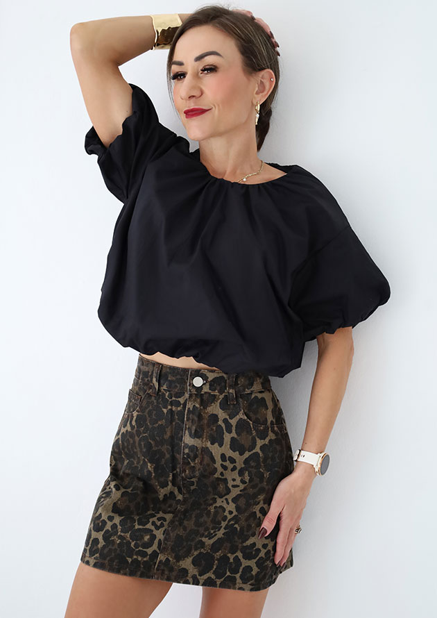 Bubble Puff Sleeve Crop Black Blouse - Image 2